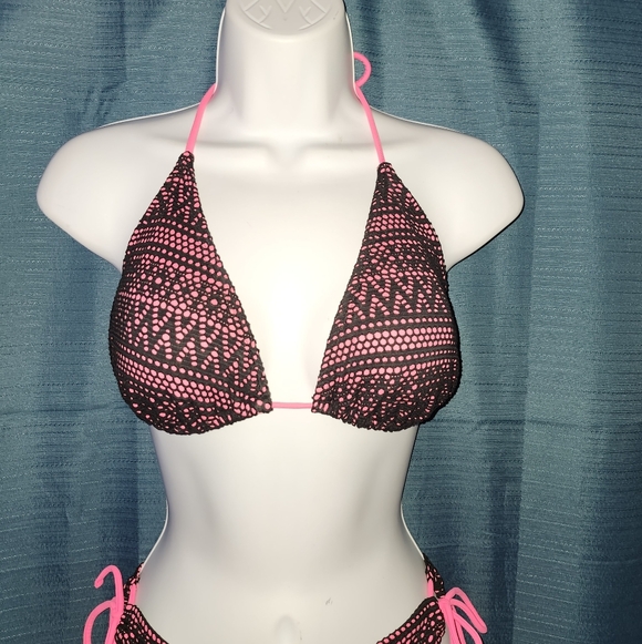 OP | Neon Pink & Black Swim Set - Picture 2 of 6